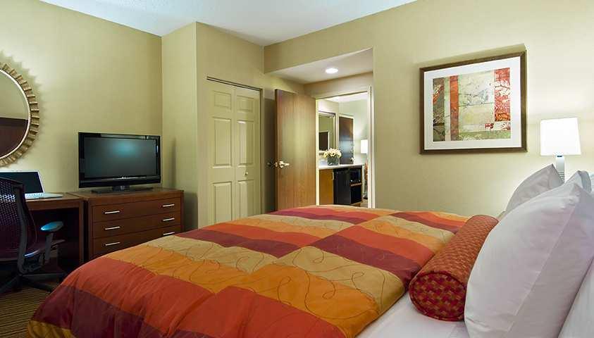 Embassy Suites Murfreesboro - Hotel & Conference Center Номер фото